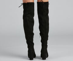 Klassisch-schicke Stiefel aus Wildlederimitat