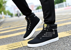 Ziemlich stilvolle koreanische Kettenschuhe für Herren