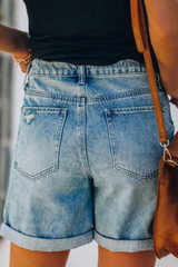 Solide, geteilte Jeansshorts mit mittelhohem Bund und geradem Schnitt