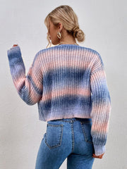 Kurzer Pullover mit Farbverlauf