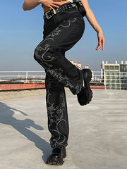 Lockere Skinny-Jeans im Straight Fit
