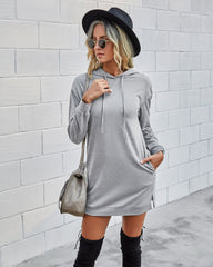 Gilly – Langärmliges Strickkleid mit Taschen