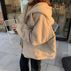 Preppy Wendejacke aus Lammwolle mit Kapuze