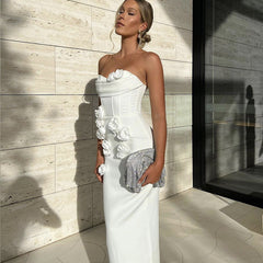 High Tide – Minikleid aus Leinen mit Blumenverzierung