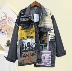 Mittellange Jeansjacke mit Stoffnähten