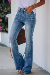 Lange Jeans mit Knöpfen