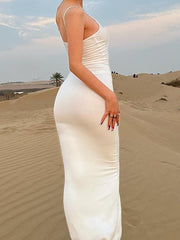 Weißes ärmelloses, figurbetontes Maxikleid