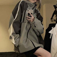Kapuzenjacke mit Reißverschluss und Farbblock