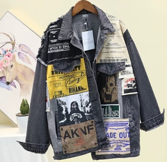 Mittellange Jeansjacke mit Stoffnähten
