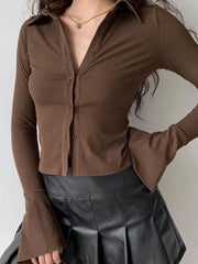 Langärmlige Rippbluse mit Polokragen
