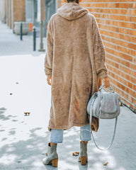 Snooze – Weiche Strickjacke mit Kapuze und Taschen – Mokka