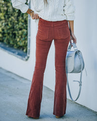 Sophie High Rise Bell Bottom Cordhose - Ziegelrot