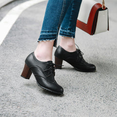 Damen Oxford Schuhe Geschnitzter Schnürstiefel mit mittlerem Absatz