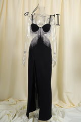 Schwarzes Maxikleid mit Schlitz und Quaste
