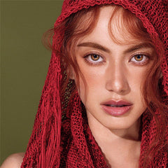 Arachne Strickweste mit Kapuze