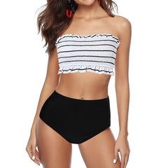 Zweiteiliger Badeanzug mit Rüschen