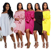 Schulterfreies Volantkleid