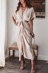 Luv – Midi-Hemdkleid aus Satin mit Schnürung vorne – Champagner