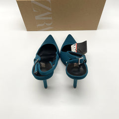 Faiga Slingback Heels mit Perlen Blau