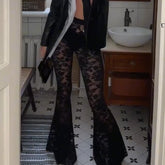 Hoch taillierte Hose aus floraler Spitze