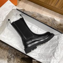 Chelsea-Stiefel im britischen Stil mit dicker Sohle