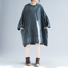 Sweatshirtkleid mit Rundhalsausschnitt und Print
