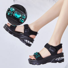 Cute Beans Sandalen mit seitlichem Klettverschluss