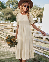 Vinyasa Maxikleid mit gesmoktem Schweizer Punktmuster