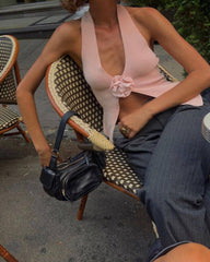 Neckholder-Top mit Schmetterlings- und Rosenknospenmuster