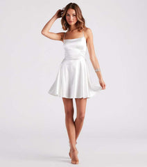 Frida Satin-Partykleid