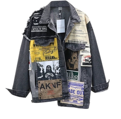 Mittellange Jeansjacke mit Stoffnähten