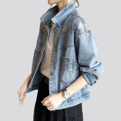 Mit Pailletten verzierte Jeansjacke für Damen