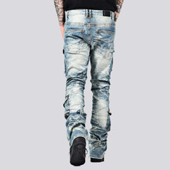 Herrenjeans mit mittlerer Taille