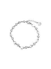 Armband mit Herzanhängern und Strasssteinen