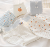 Höschen im Obstgitter-Stil