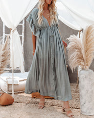 Anika Maxikleid mit Knopfleiste und Rüschen, Taschen - Sage Dust