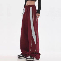 Baggy-Jogginghose mit Paspelierung und Patchwork
