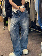 Boyfriendjeans mit verwaschenem Effekt und faltbarer Taille