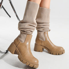 Stiefel im britischen Stil mit klobigen Absätzen und dicker Sohle