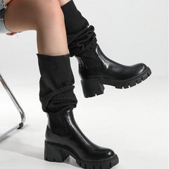 Stiefel im britischen Stil mit klobigen Absätzen und dicker Sohle