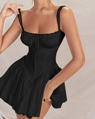 Kiniwood – Ausgestelltes Korsettkleid