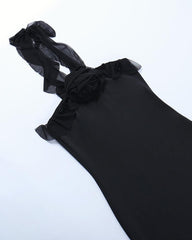 Data Alter – Asymmetrisches Neckholder-Kleid