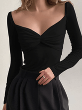 Gerüschtes, einfarbiges, langärmliges Crop-Top