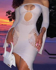 Coven Sisters – Schulterfreies Kleid mit Cut-outs