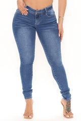 I Just Might Booty Shaping Jeans - Medium Wash Ins Street