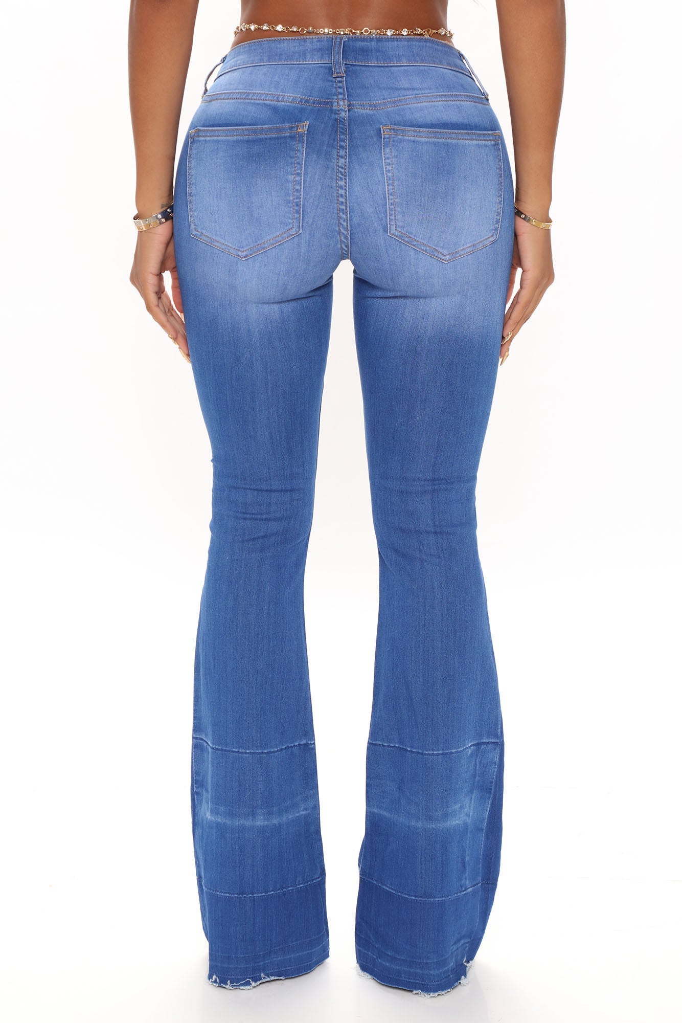 Janis Super Soft Low Rise Flare Jeans - Blue Wash Ins Street