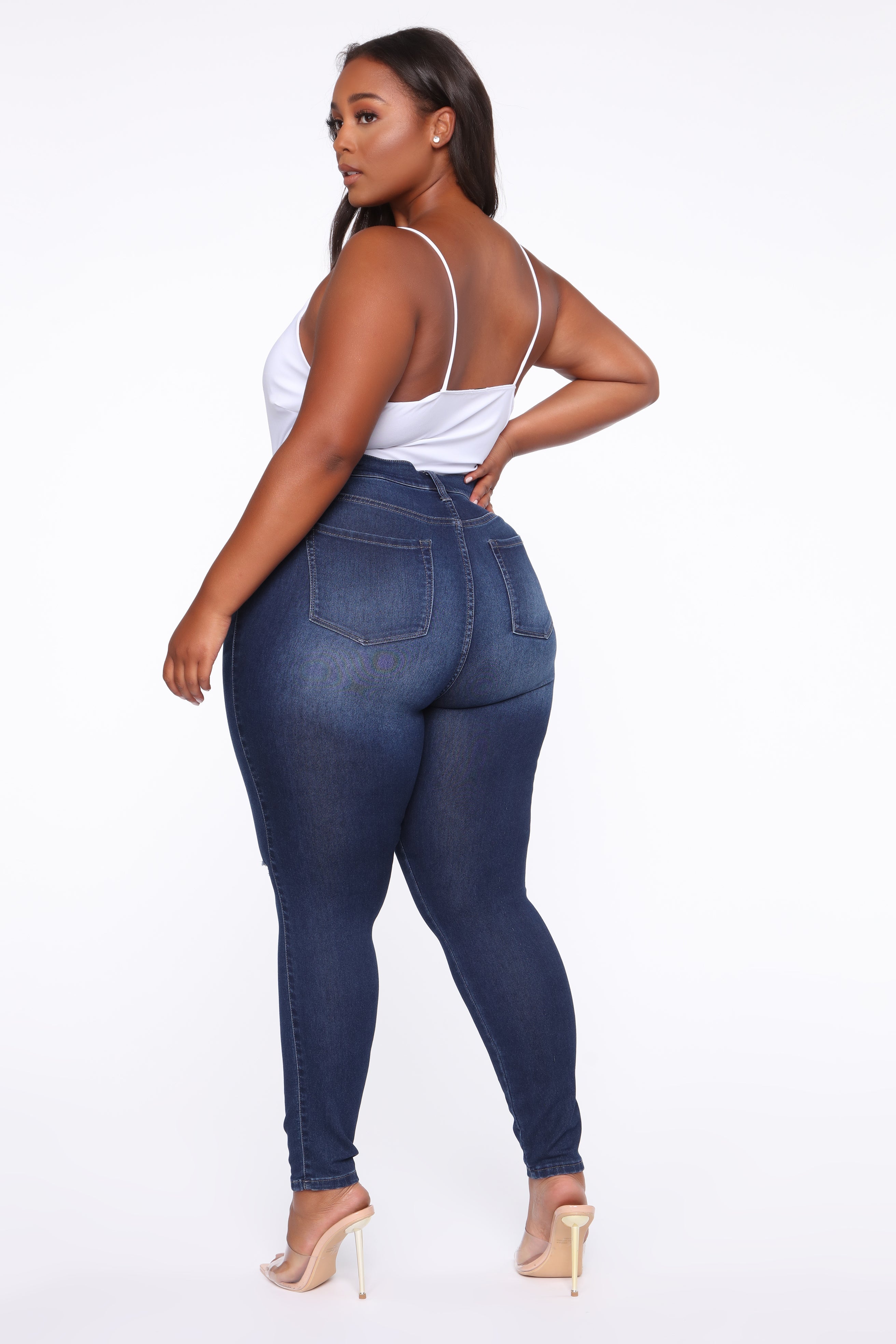 Swing My Way – Skinny Jeans mit hohem Bund – Mittelblaue Waschung