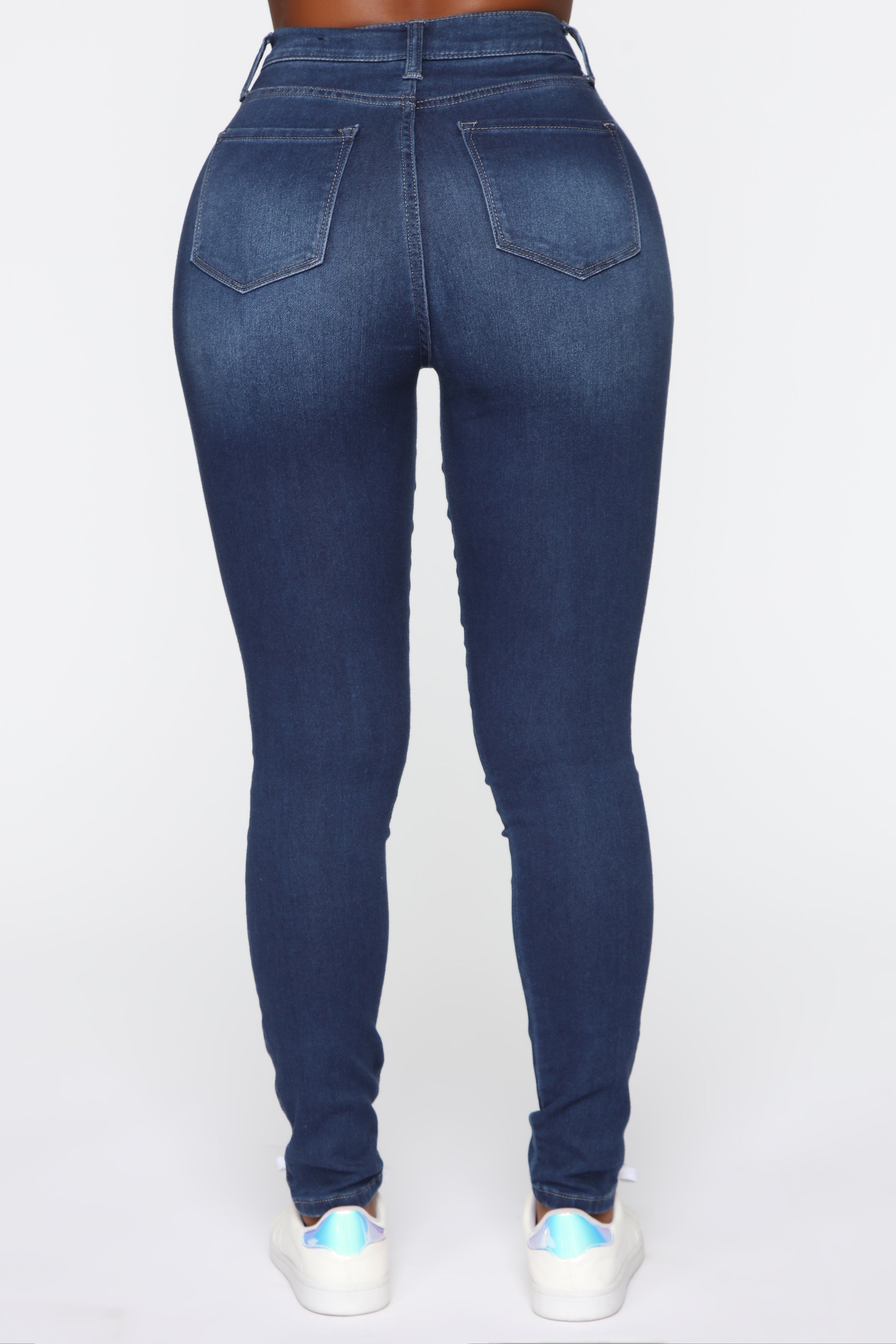 Swing My Way – Skinny Jeans mit hohem Bund – Mittelblaue Waschung