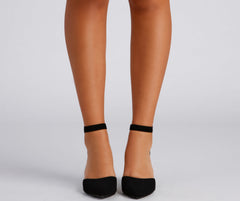 So Posh Pumps aus Kunstnubuk