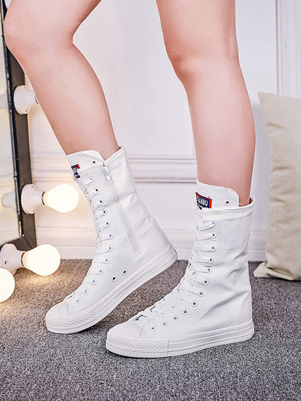Schnürstiefel aus Segeltuch